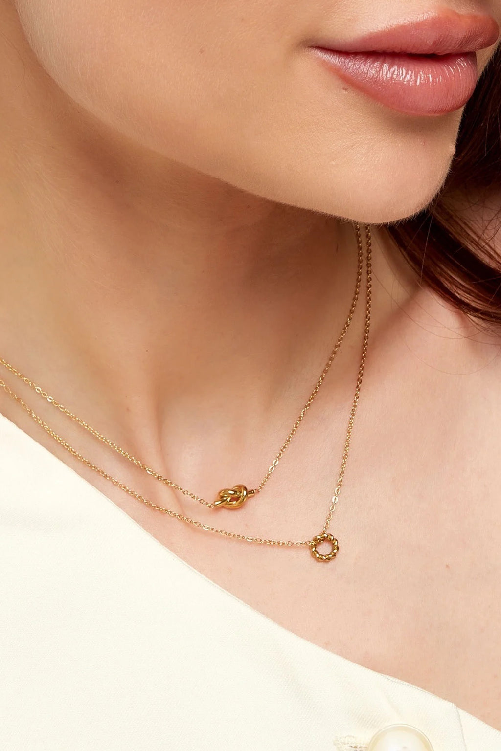 Simpele Ketting met Geknoopte Bedel