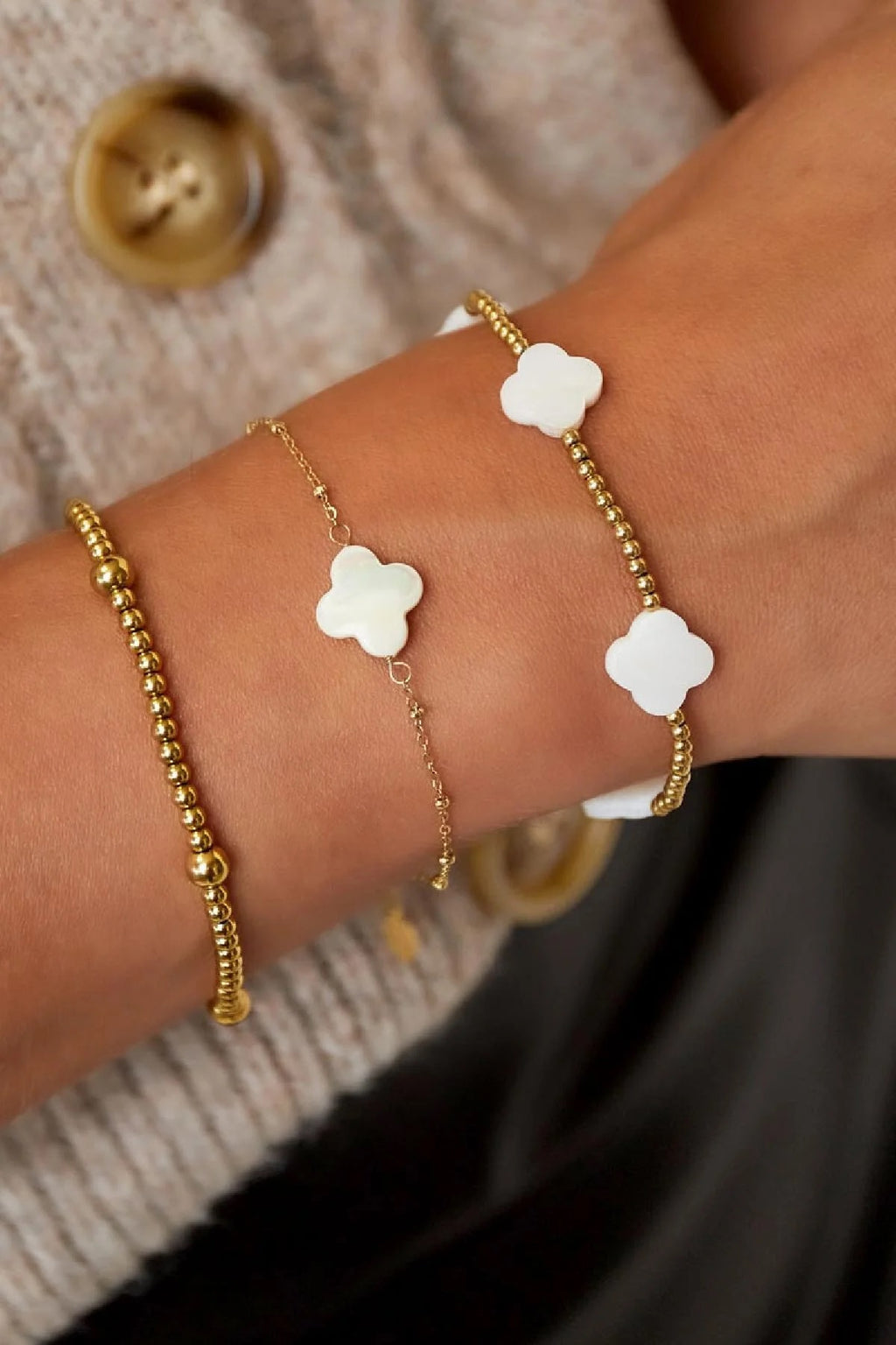 Armband met Zeeschelp Klaver